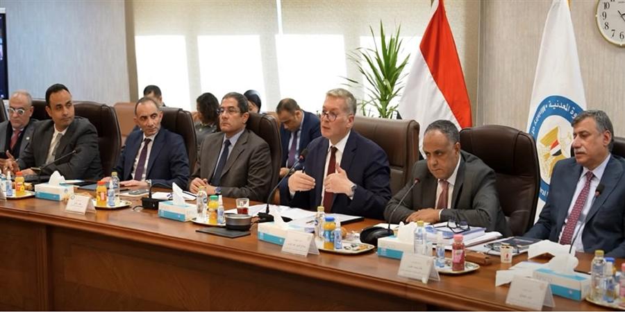 وزير البترول يعتمد موازنات أنابيب البترول والقاهرة للتكرير للعام المالي 2027/2026